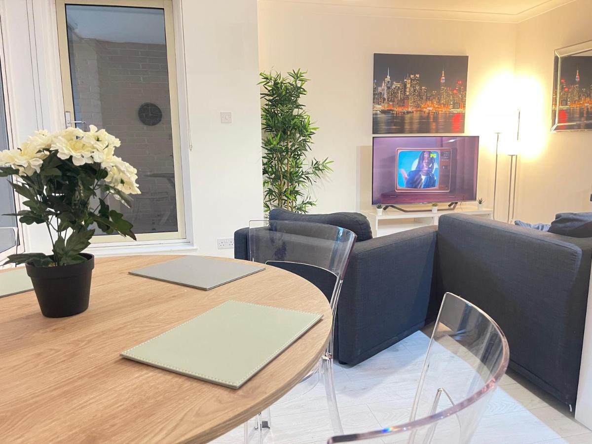 Tower Bridge King Bed En-suite With Parking & Balcony Appartamento *